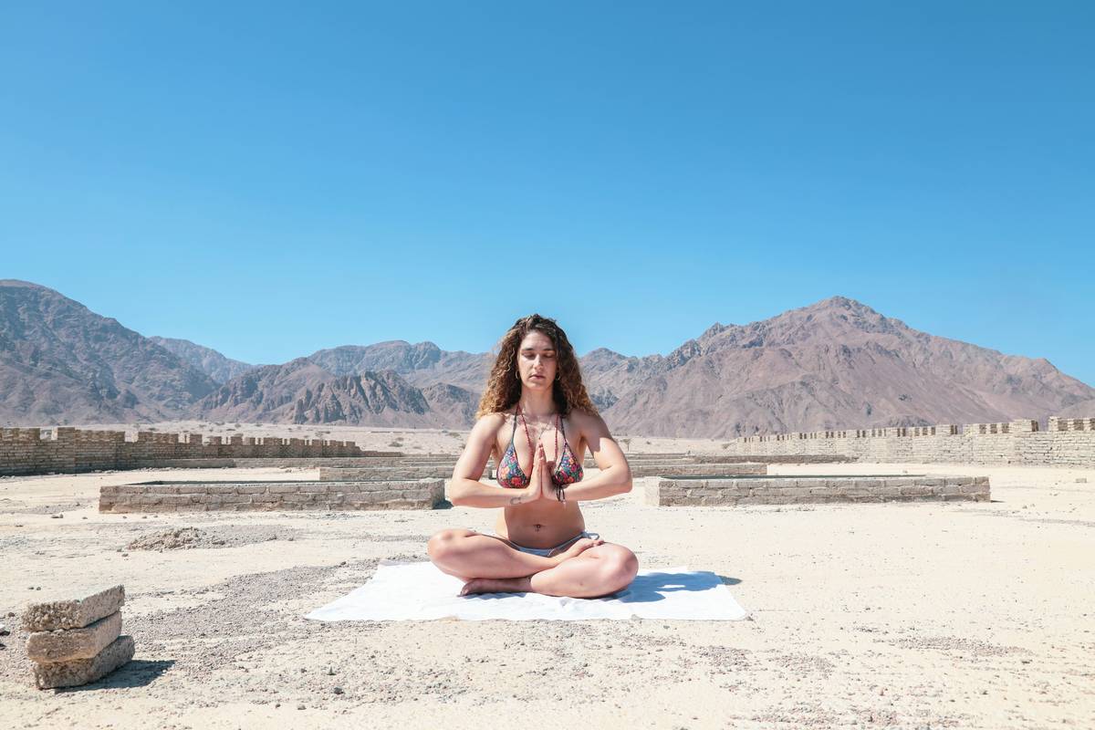 Peaceful Living Guide: 7 Proven Ways to Cultivate Inner Calm Without Burning Out